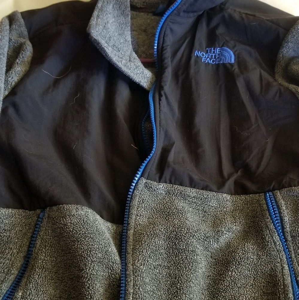 Boys North Face jacket